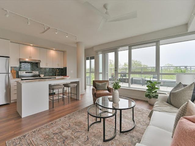 Apartment for sale in Burlington Apartment for sale in Burlington