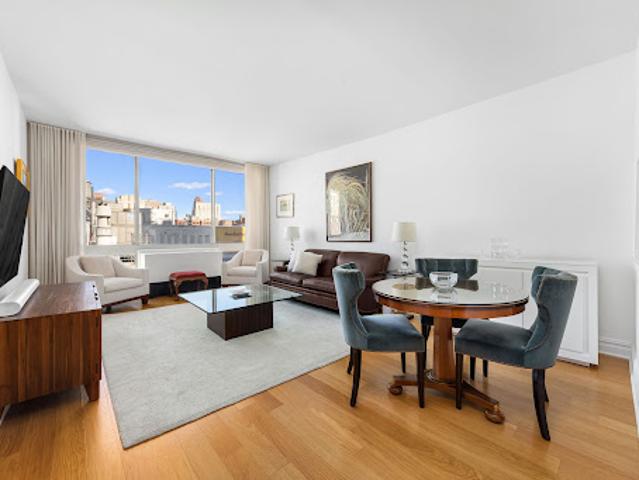 Apartment for sale in New York, Arverne