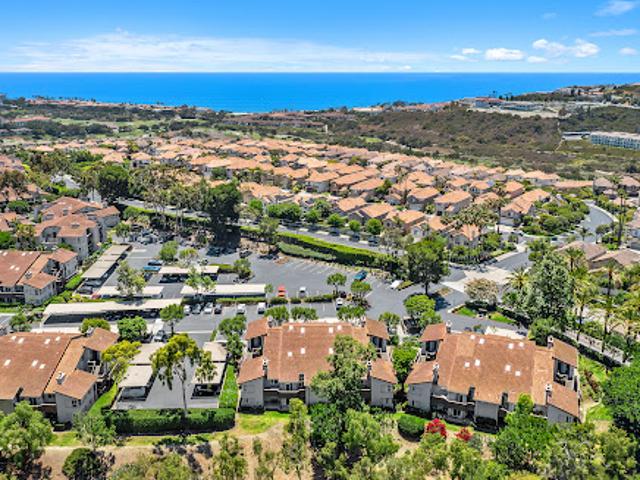 Apartment for sale in Capistrano Beach, California