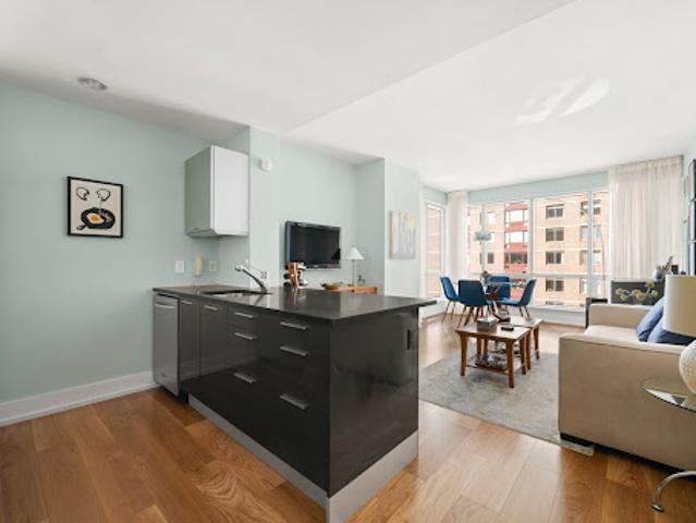 Apartment for sale in Arverne, New York