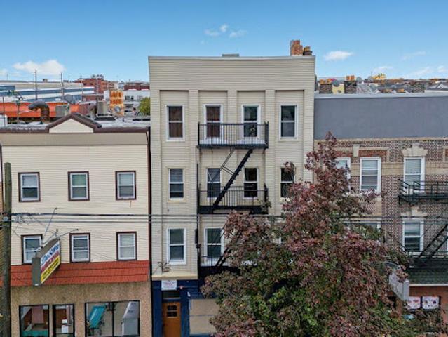 Apartment for rent in Hudson, New Jersey