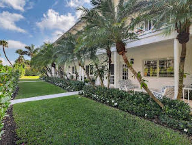 Apartment for sale in Palm Beach