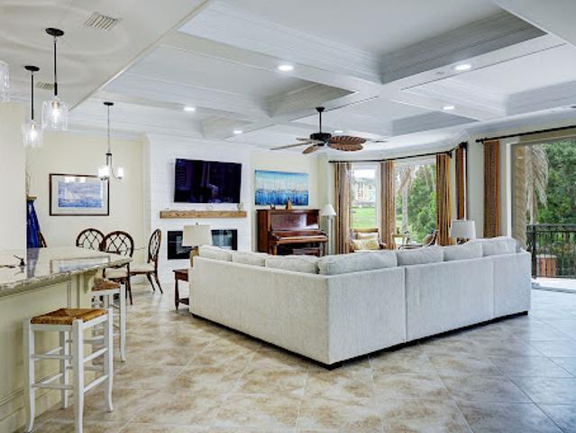 Apartment for sale in Jensen Beach, Florida