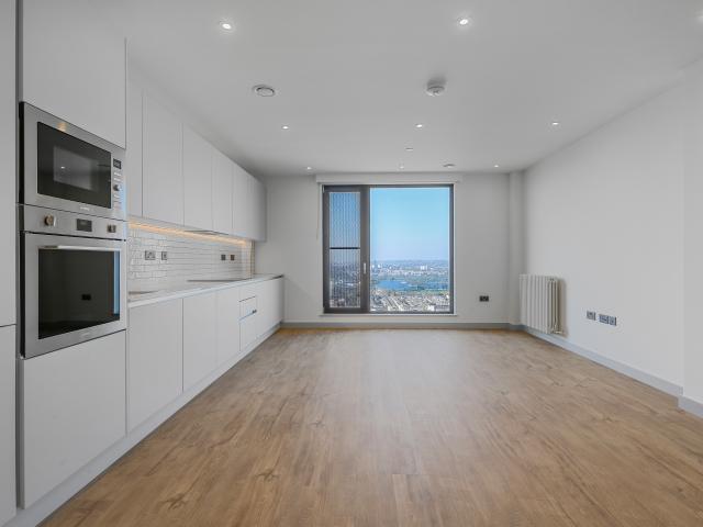 Studio for rent in Greater London