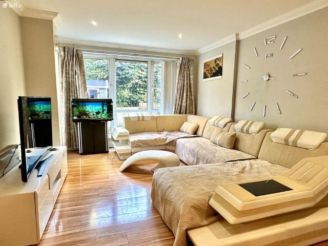Apartment to rent in Dundrum, North Tipperary