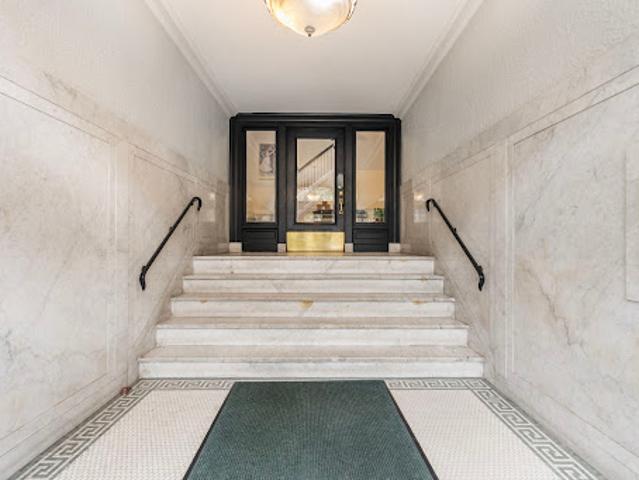 Apartment for sale in Brookline, Massachusetts