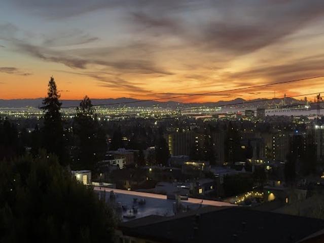 Apartment for sale in Berkeley, California