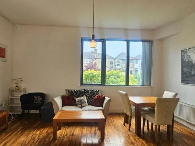 Apartment to rent in Bluebell, North Tipperary