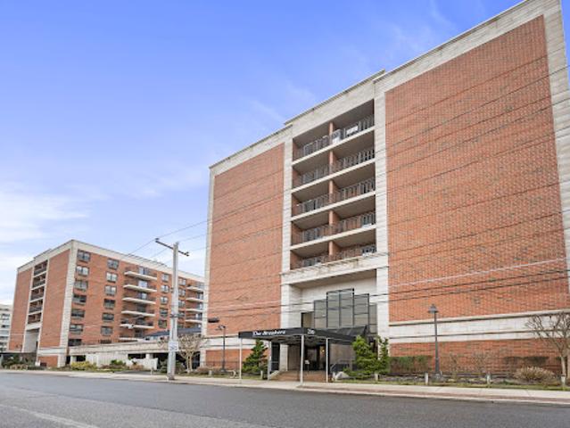 Apartment for sale in Nassau, New York