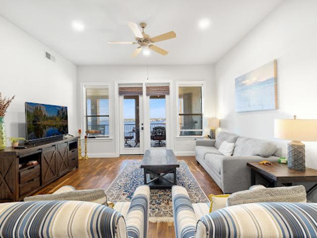 Apartment for sale in Llano, Texas
