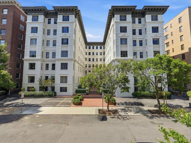 Apartment for sale in Washington, Washington DC