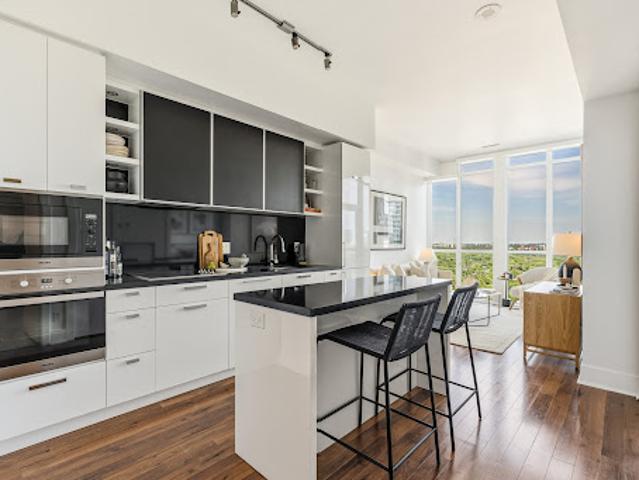 Apartment for sale in Woburn, Ontario