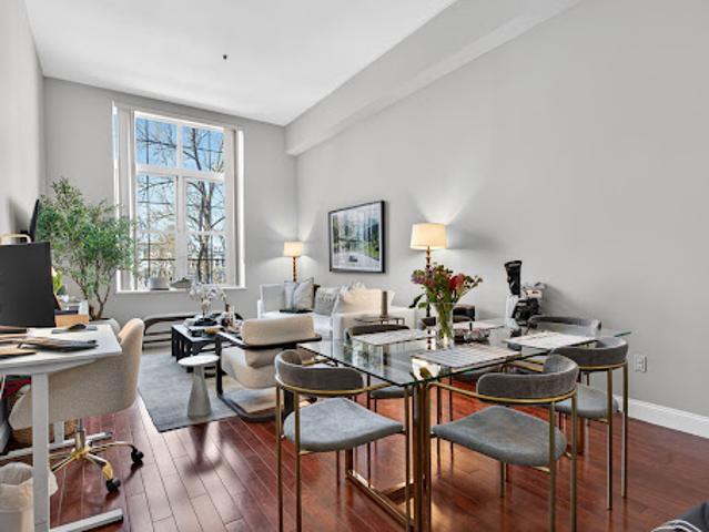 Apartment for sale in Boston, Massachusetts