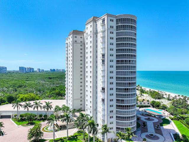 Apartment for rent in Naples, Florida
