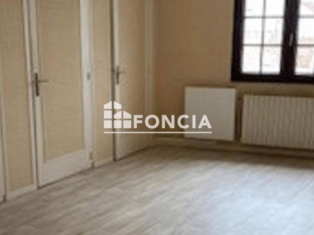 Appartement location à La Rochefoucauld, La Rochefoucauld-en-Angoumois