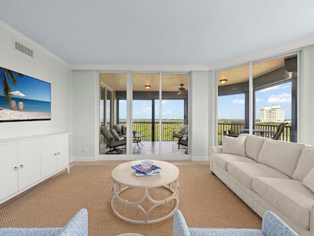 Apartment for sale in Bonita Springs, Florida