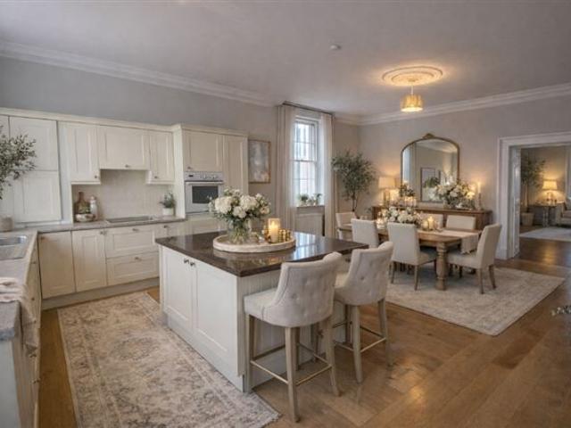 Property to rent in Bluebell, North Tipperary