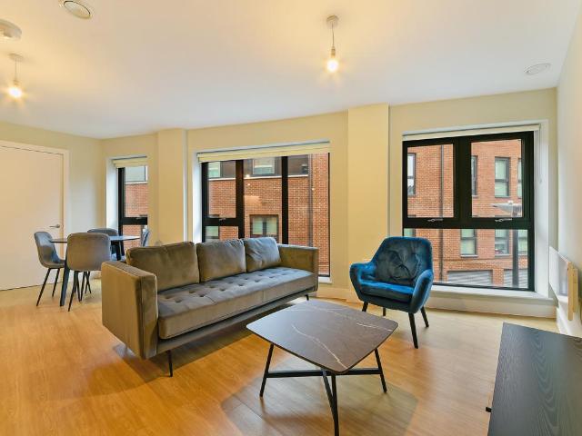 Apartment for rent in Enborne, West Berkshire