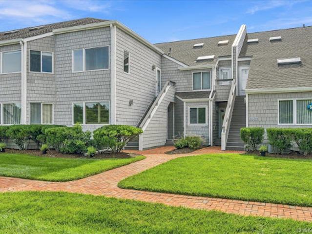 Apartment for sale in Argyle, New York