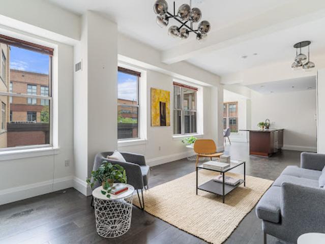 Apartment for sale in Boston, Massachusetts