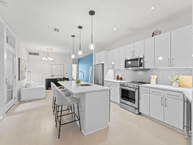 Apartment for sale in Washington, Washington DC