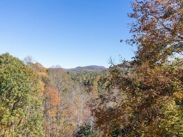 Apartment for sale in Highlands, Macon County