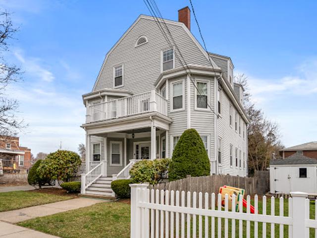 Apartment for sale in Danvers, Massachusetts
