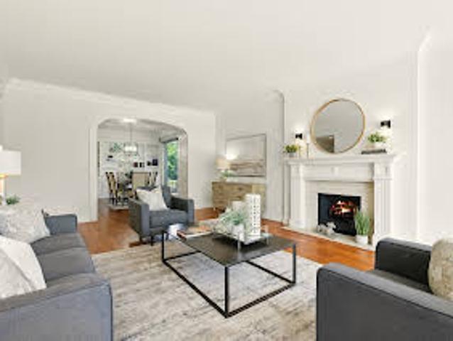 Apartment for sale in Menlo Park