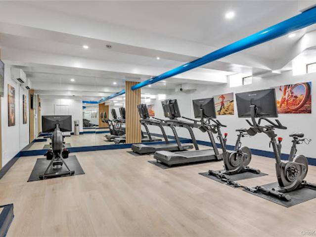 Apartment for sale in Nassau, New York
