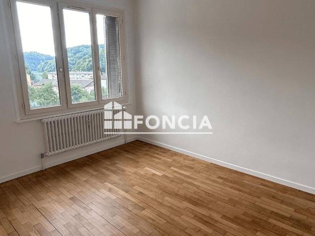 Appartement location à Châtillon-en-Michaille, Valserhône