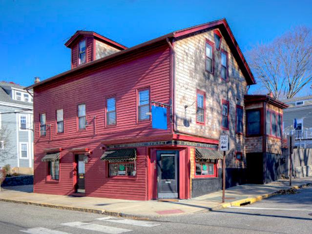 Apartment for sale in Newport, Rhode Island