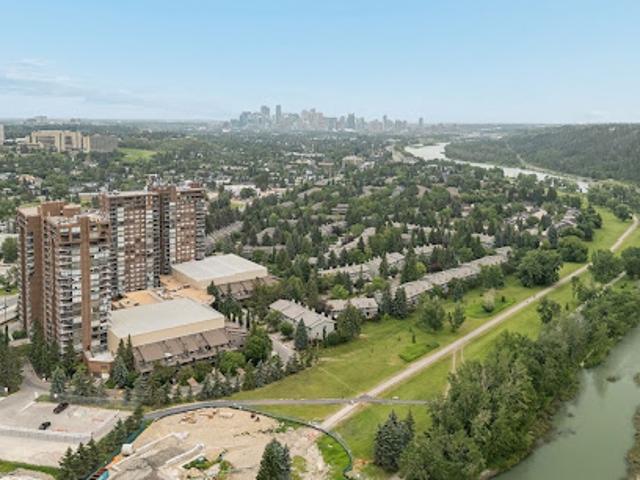 Apartment for sale in Northwest, Alberta