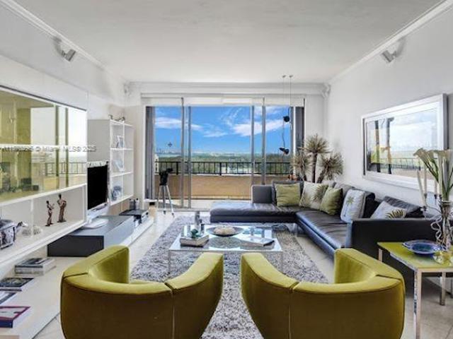 Apartment for sale in Key Biscayne, Florida