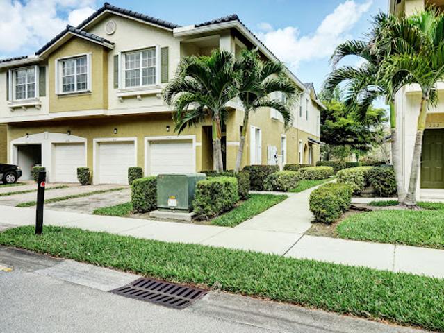 Apartment for sale in Stuart, Florida