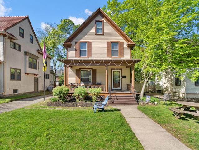 Apartment for sale in Ann Arbor, Michigan