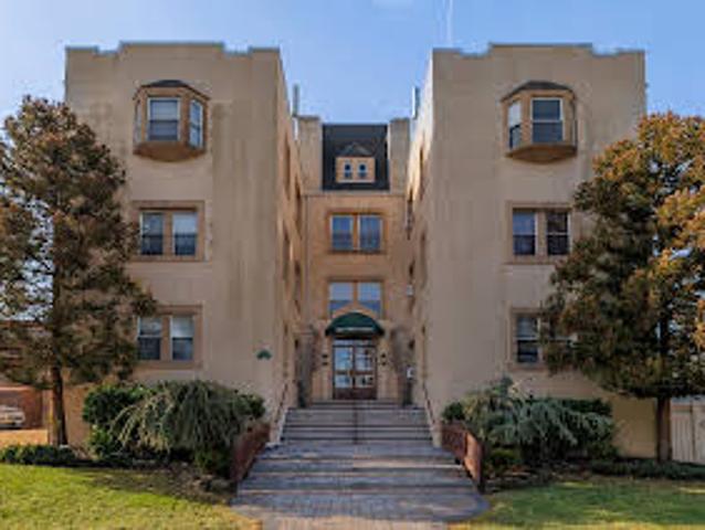 Apartment for sale in Baldwin