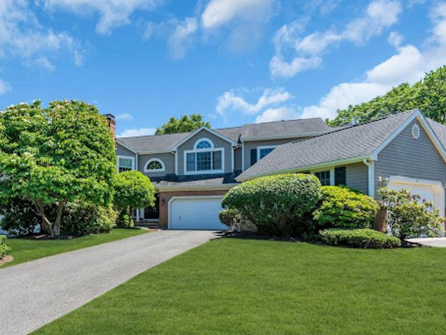 Apartment for sale in Monmouth, New Jersey