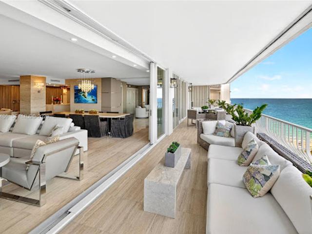 Apartment for sale in Bal Harbour, Florida