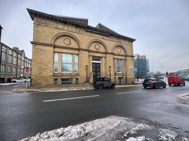 Apartment for rent in Hillhouse, Huddersfield