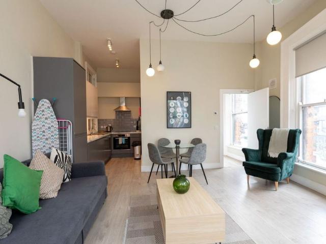 Apartment to rent in Bluebell, North Tipperary