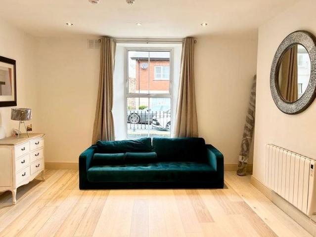 Apartment to rent in Loch Garman, North Tipperary