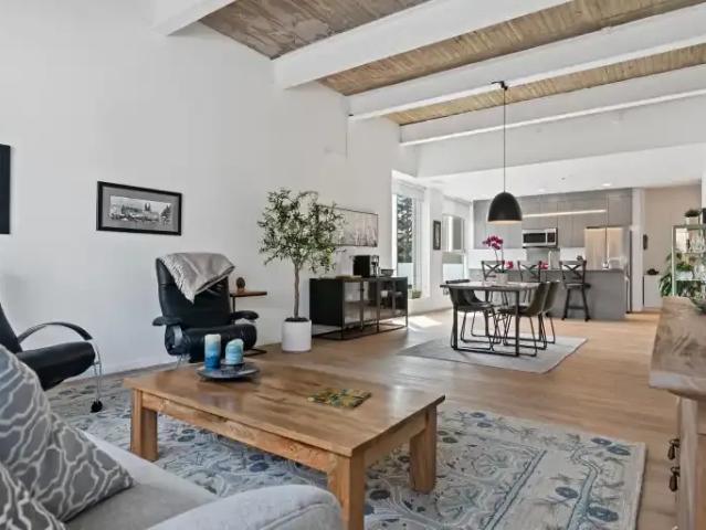 Apartment for rent in Wedgewood, Alberta