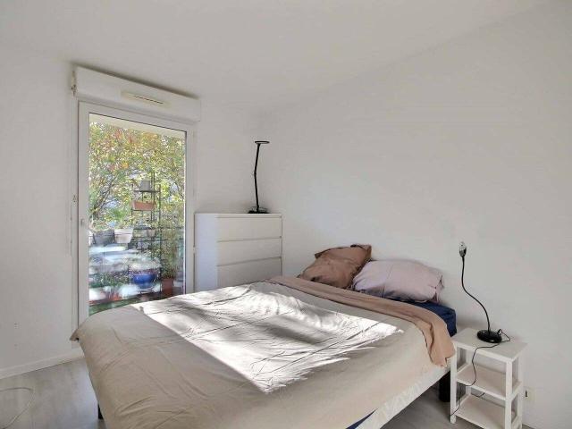 Studio location à Clichy, Hauts-de-Seine