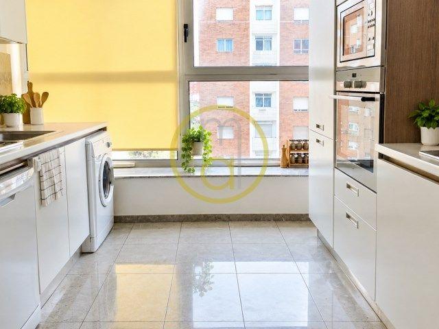 Apartamento alugar em Alta de Lisboa, Lisboa