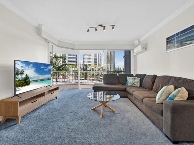 Apartment for sale in Broadbeach, Gold Coast City