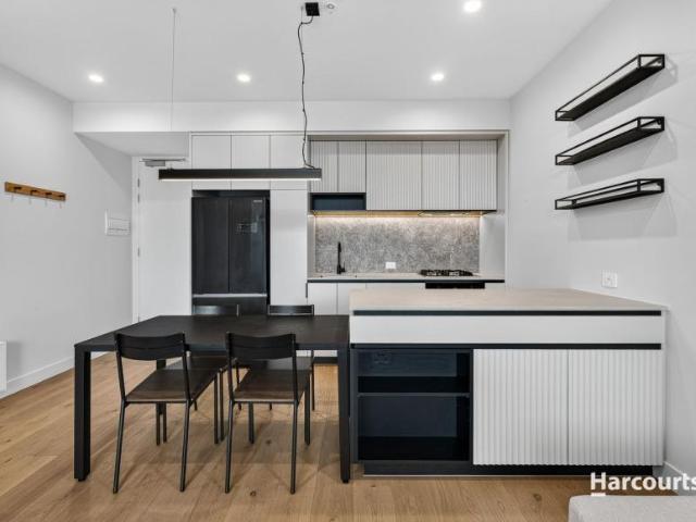 Apartment for sale in Burwood East, Melbourne