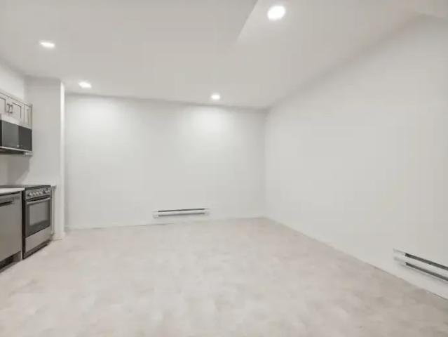 Apartment for rent in Northwest, Alberta