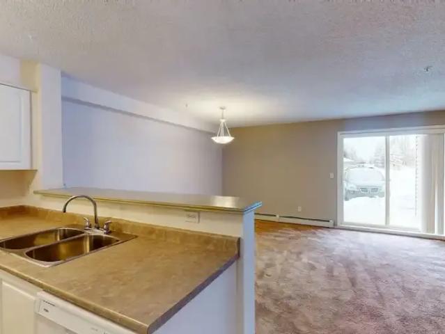 Apartment for rent in Northwest, Alberta