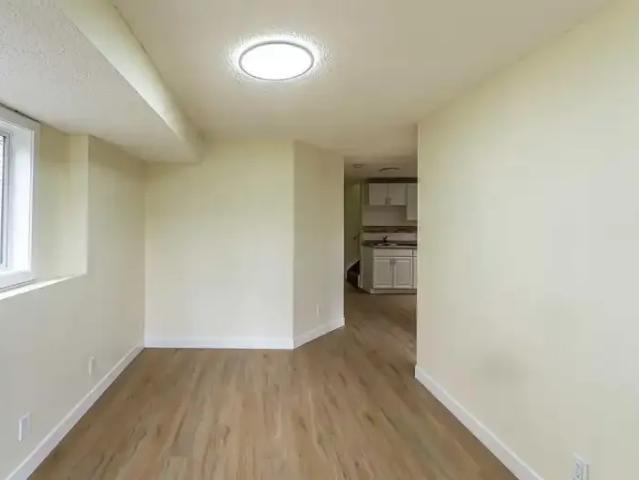 Apartment for rent in Somerset, Calgary