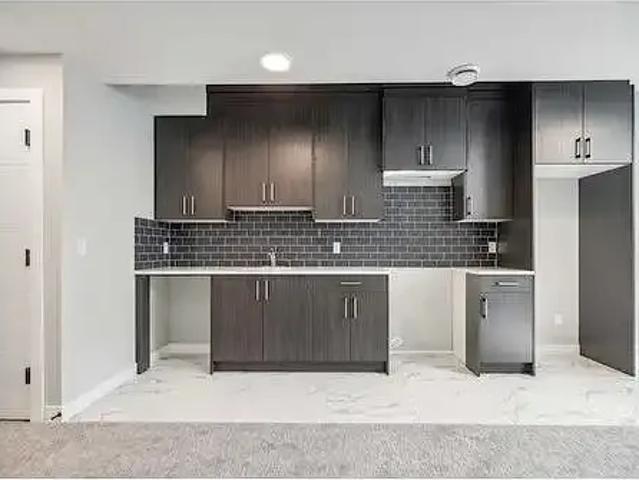 Apartment for rent in Northwest, Alberta